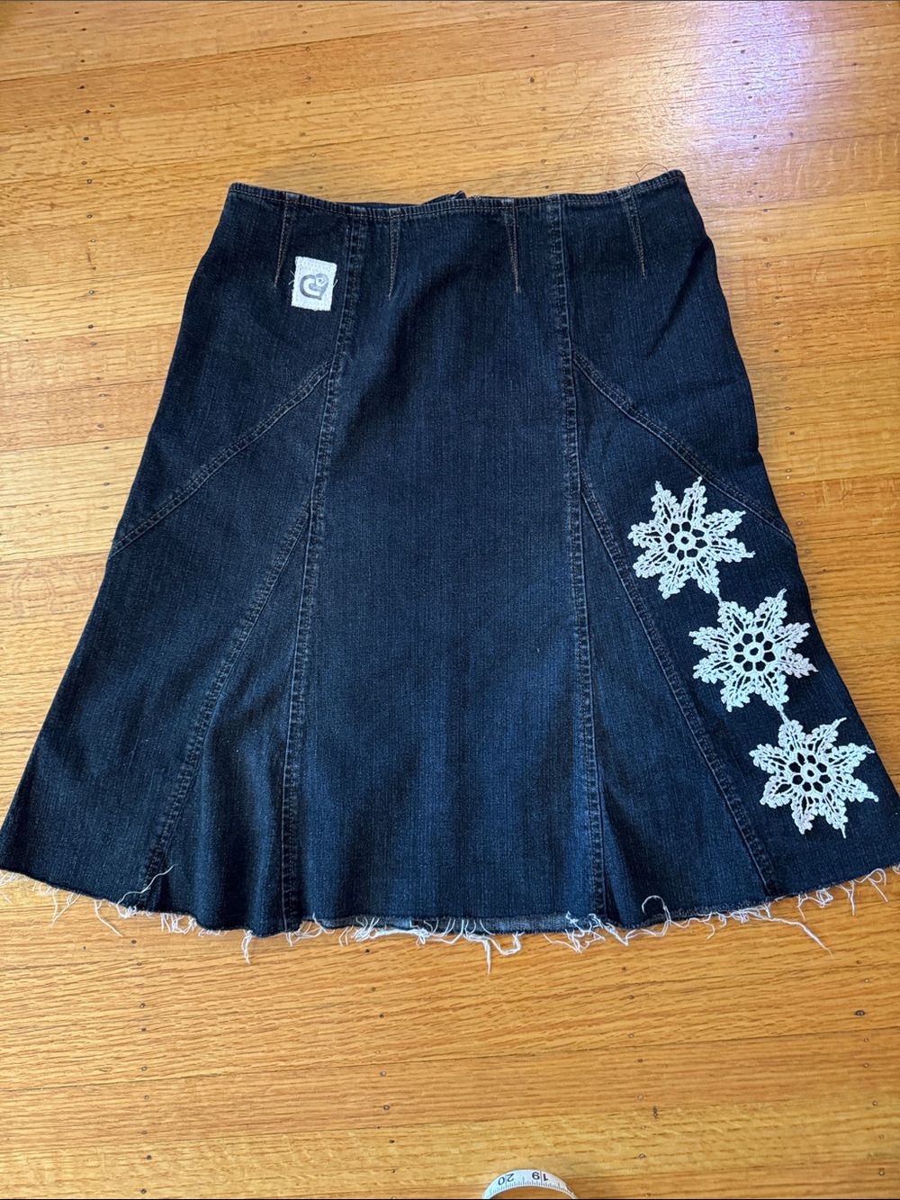Relove RW&CO. Black A-Line Denim Skirt with White Crochet Appliques